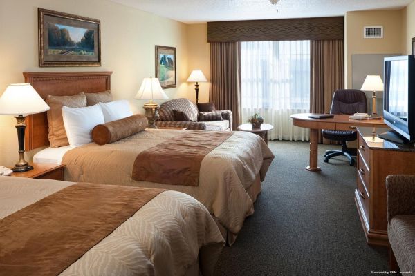 ClubHouse Hotel and Suites (Sioux Falls)